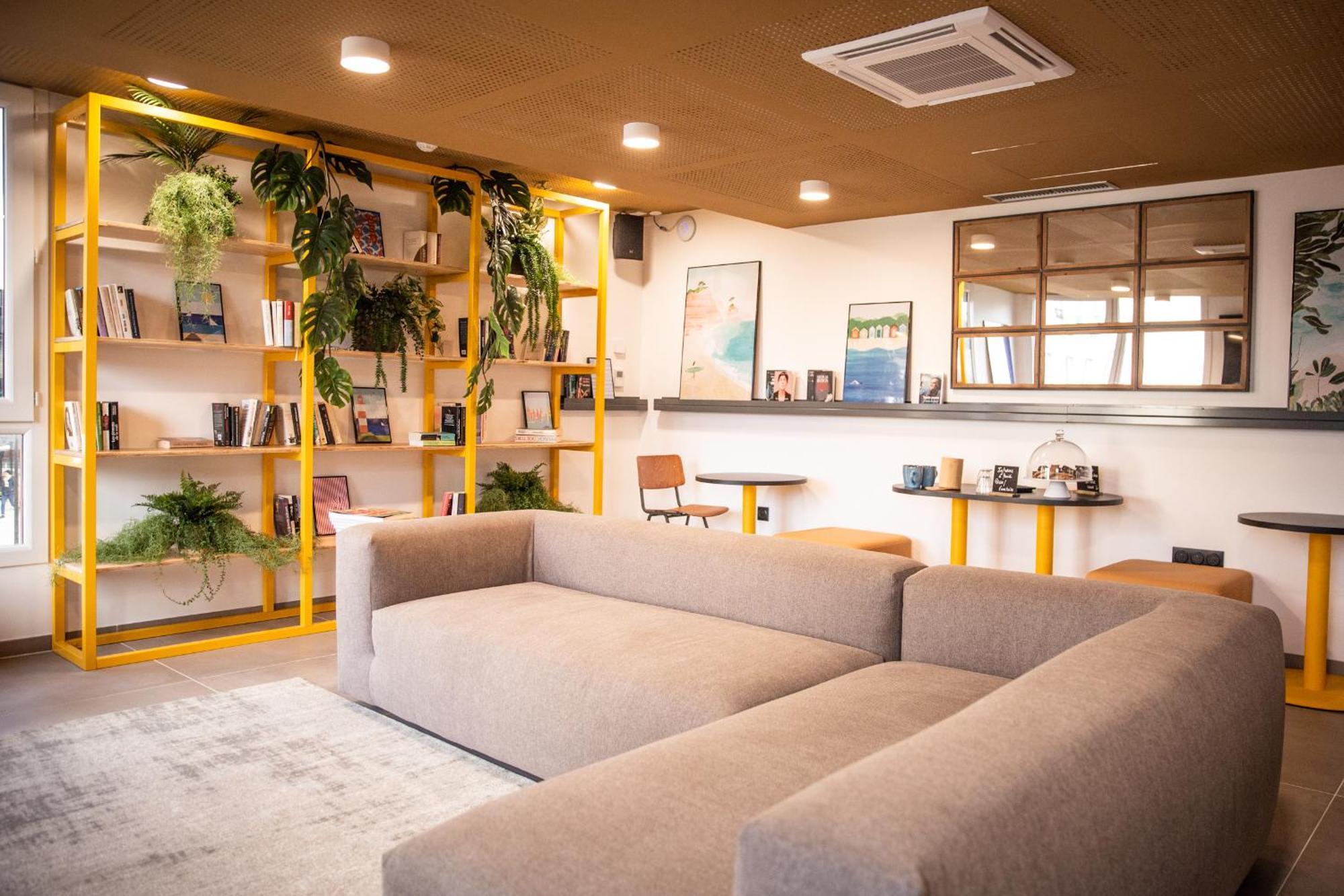 Jost Hostel Le Havre Centre Gare ภายนอก รูปภาพ